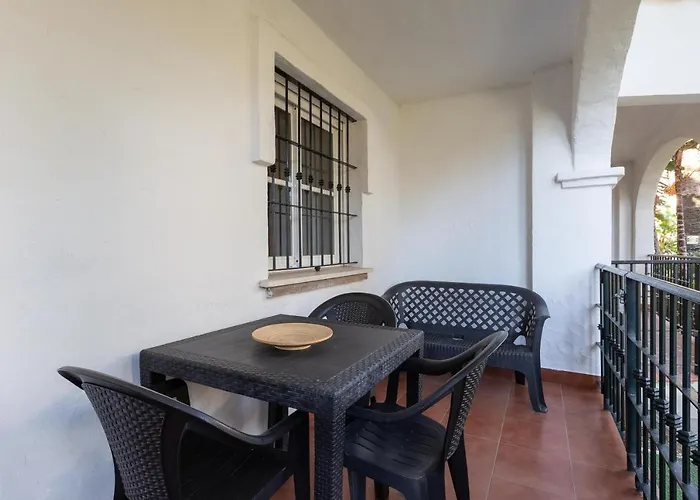 Superior One-Bedroom Apartment